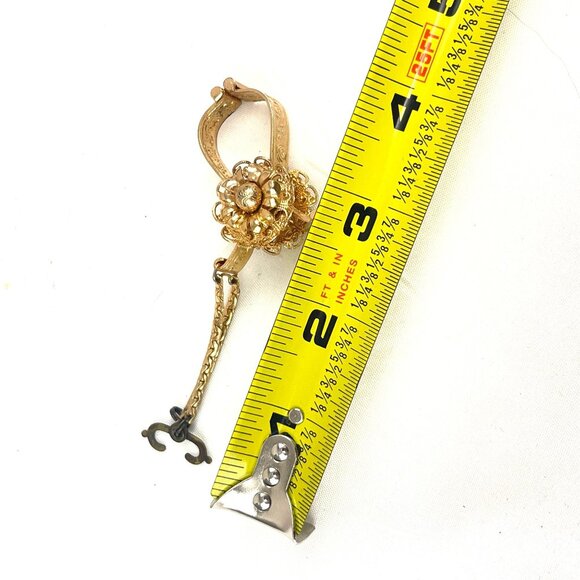 Vintage Scarf Glove Clip Gold-Tone Adjustable Intricate Detailing & Textured Des - Picture 6 of 6
